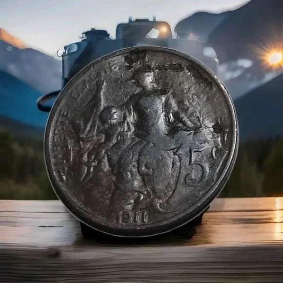 1911 France 5 centimes Woman With Battle Helmet And Hammer And Branch In Hand - Picture 2 of 2